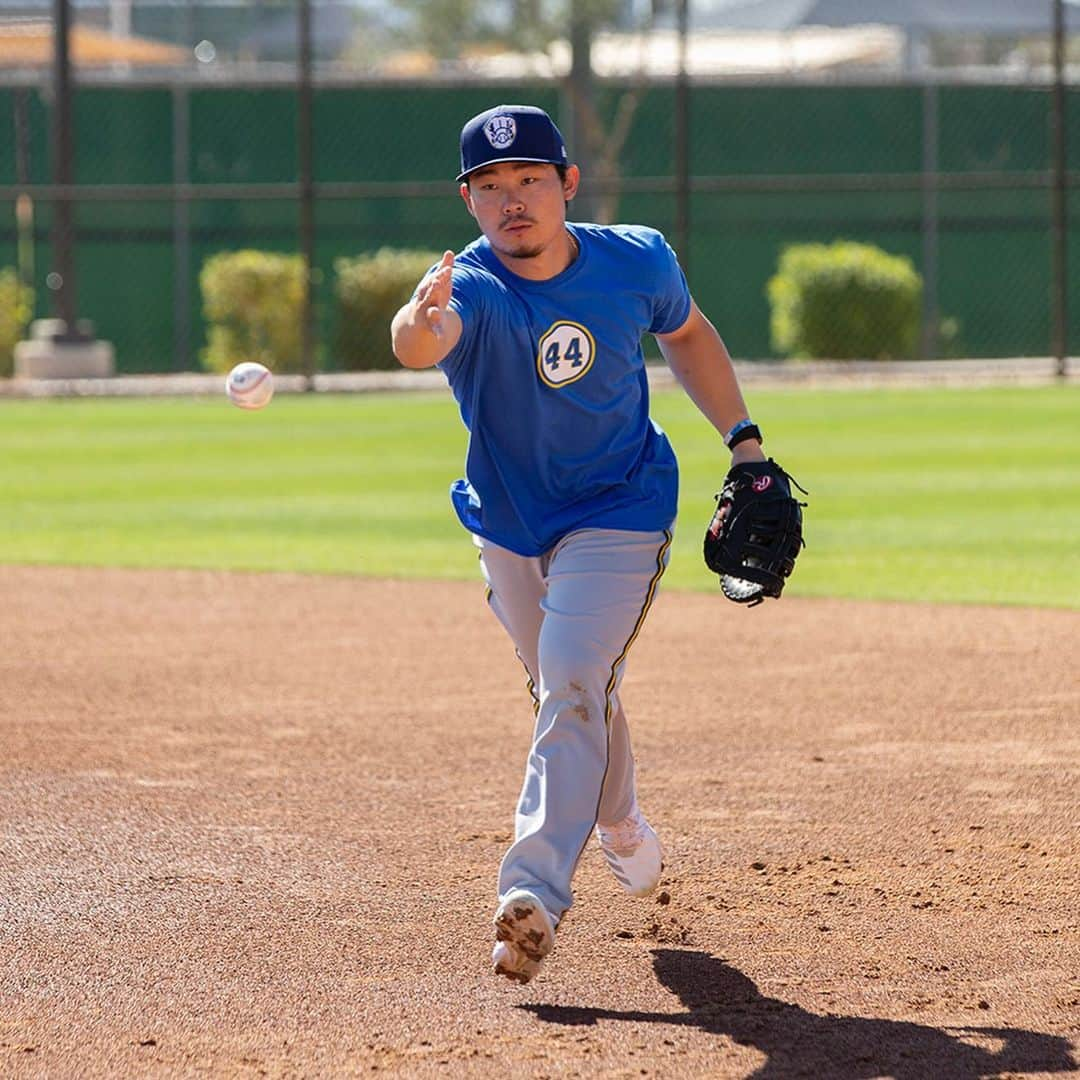 ミルウォーキー・ブルワーズさんのインスタグラム写真 - (ミルウォーキー・ブルワーズInstagram)「It’s a good day for baseball.  #CactusCrew #Brewers」2月21日 3時20分 - brewers