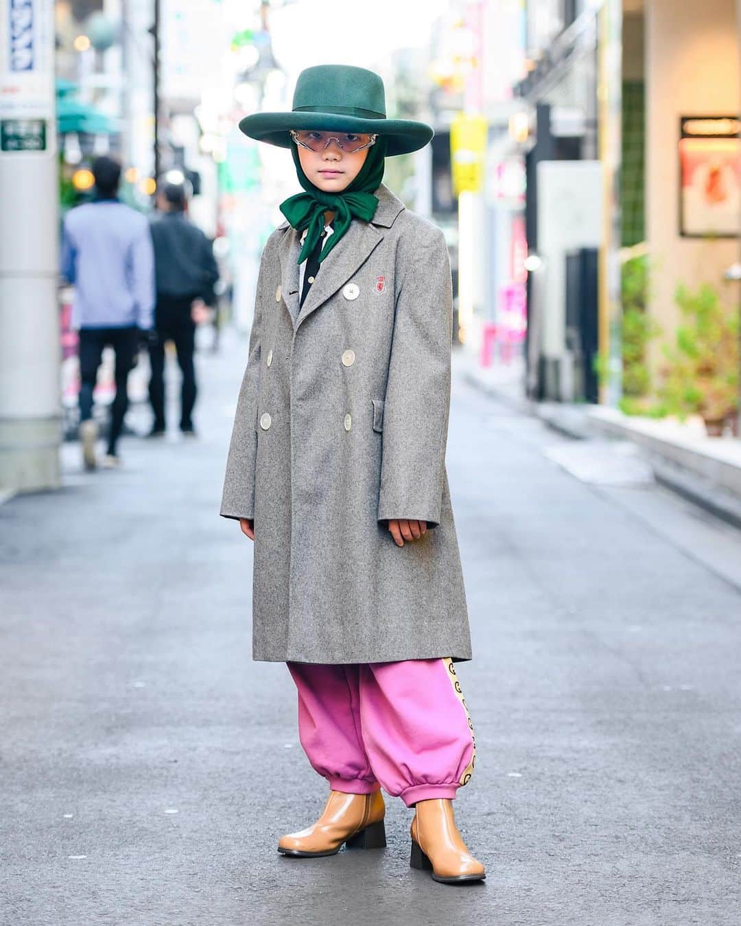 Harajuku Japanさんのインスタグラム写真 - (Harajuku JapanInstagram)「10-year-old Japanese street style personality Coco (@coco_pinkprincess) on the street in Harajuku wearing Gentle Monster glasses, a vintage hat, vintage coat, vintage shirt, Gucci pants, and vintage boots. Coco - who was wearing a mask before and after the snap - has been a fixture of the Tokyo street style scene since she was a baby, and she recently appeared in her first movie "The Cinderella Addiction".  When we met Coco on the street this time, she was speaking really good English. She told us that she's been studying, so if you leave her a comment in English, she can definitely read it!」2月21日 3時20分 - tokyofashion