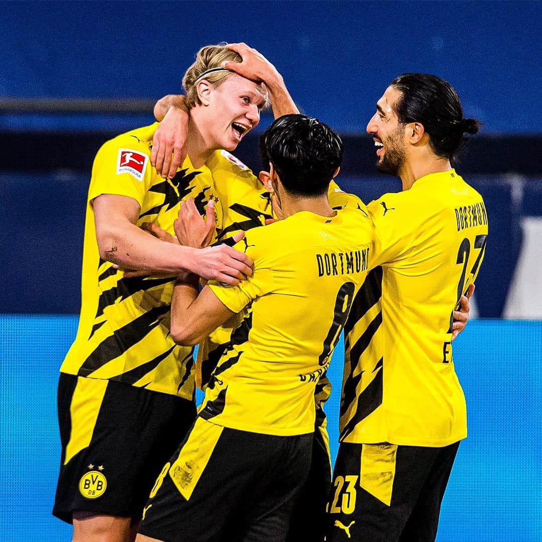 エムレ・カンのインスタグラム：「DERBYSIEGER 💪 That was for you, @bvb09 fans! Thank you for your support today and always, wherever you are 🖤💛 #EC23 #weCan」