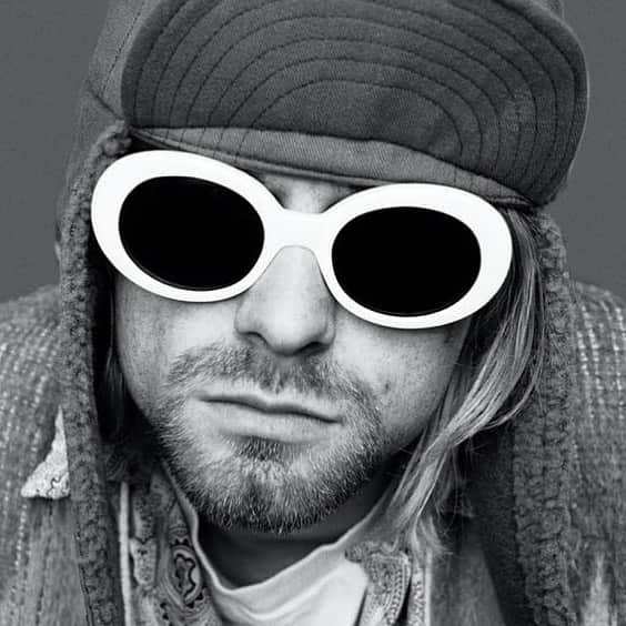 Kerrang!さんのインスタグラム写真 - (Kerrang!Instagram)「Today would have been the late, great Kurt Cobain’s 54th birthday ❤️ Blast his music loud 🤘 ⠀⠀⠀⠀⠀⠀⠀⠀⠀ #kerrang #kerrangmagazine #nirvana #kurtcobain #grunge #alternative #rock #smellsliketeenspirit #nevermind #inutero」2月21日 5時25分 - kerrangmagazine_