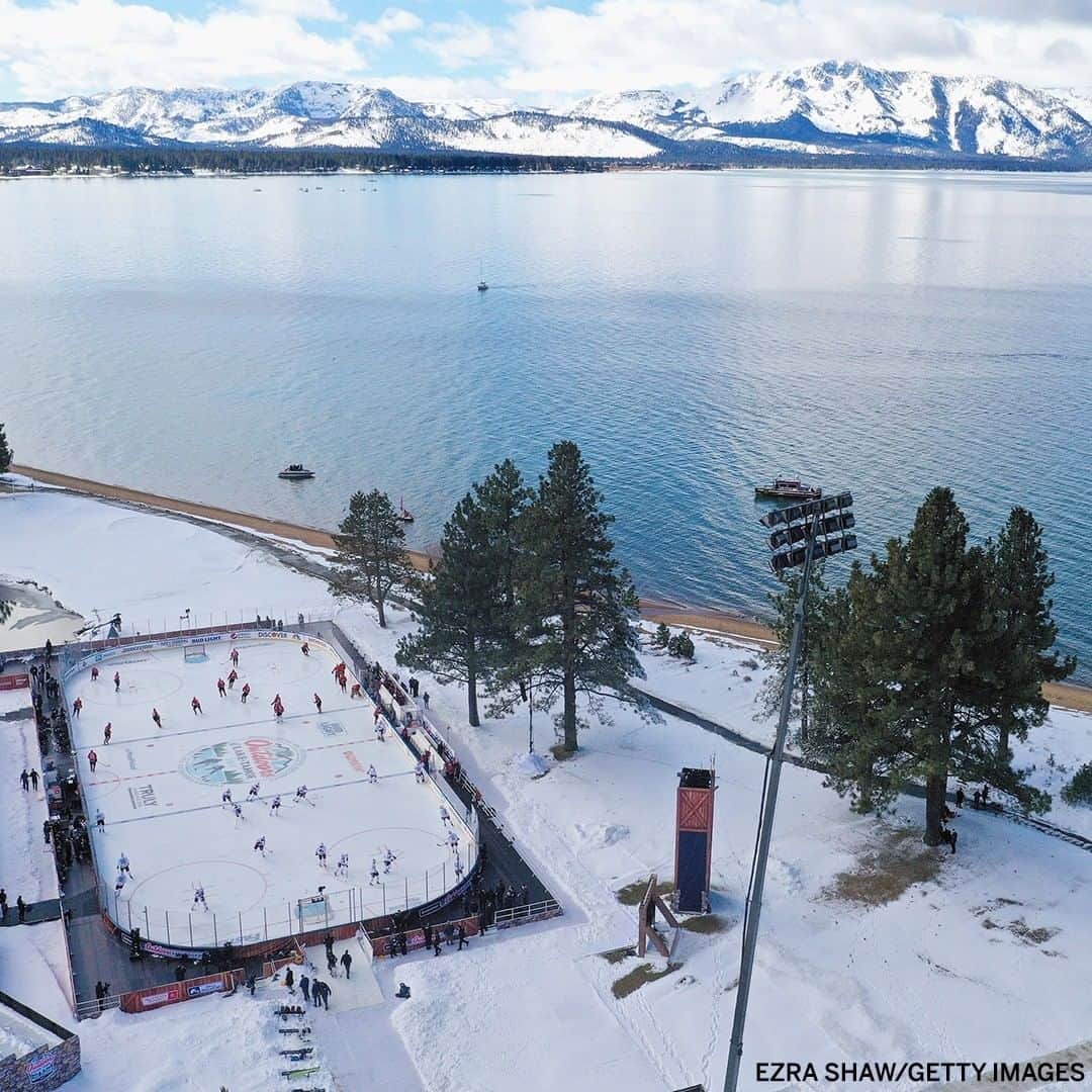 espnのインスタグラム：「The views for this #NHLOutdoors game is like a dream 😍 @sportscenter (🎥 @nhlonnbcsports)」