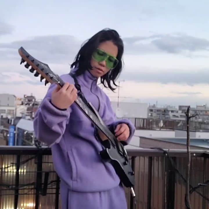 LISACHRISのインスタグラム：「happy burfday kurt💜 #pisces ..... more at my yolotube!📺」