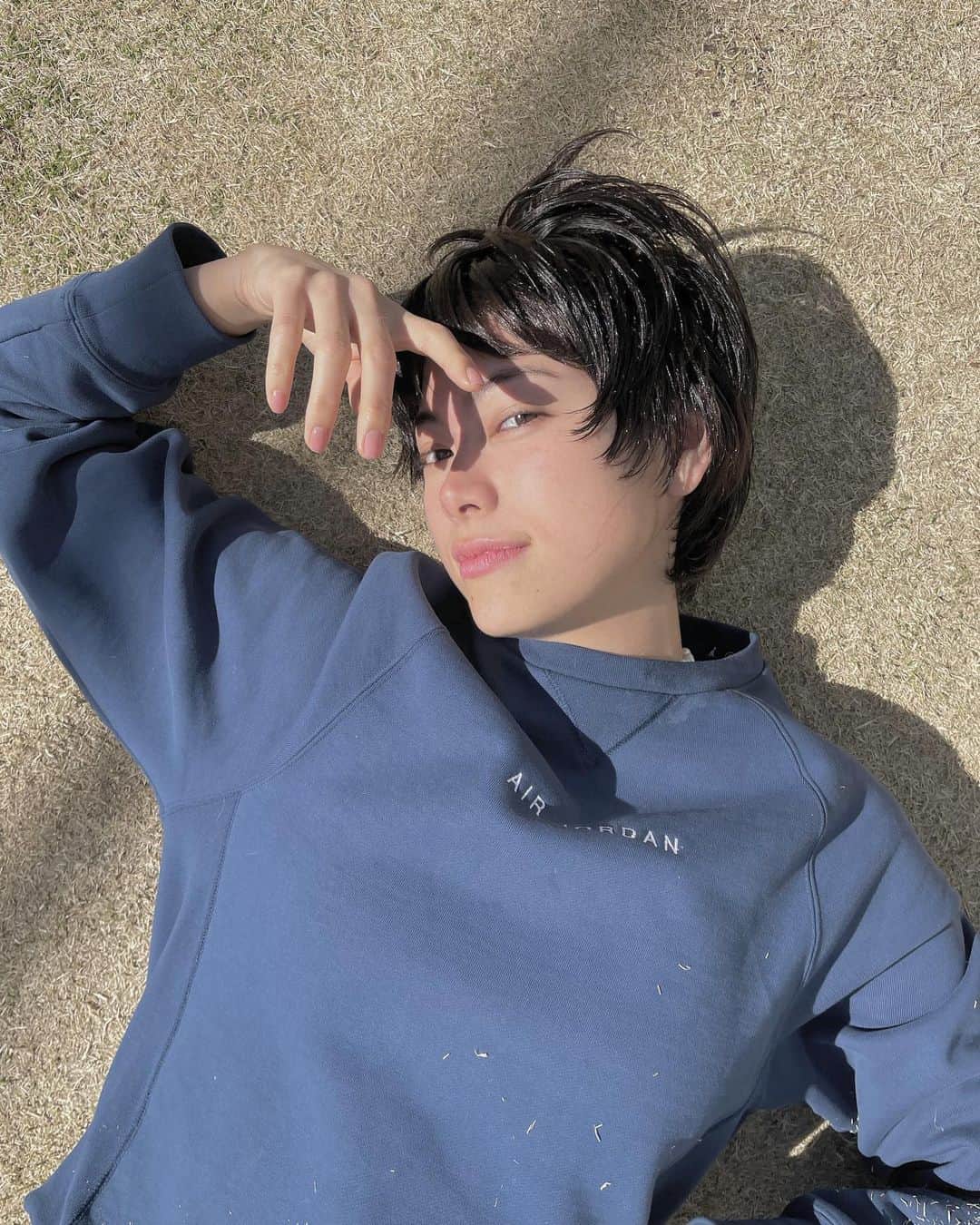 nanako itoのインスタグラム：「ニュアンスをほんの少し変化させるだけでいろんな表情が出せる。 とってもショートを楽しんでる@hikari💛 . 本当にいつもありがとう💛🙏🏻」