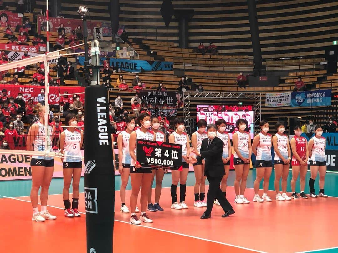 フジテレビ★バレーボールさんのインスタグラム写真 - (フジテレビ★バレーボールInstagram)「#Vリーグ 女子3位決定戦は 3-1でNECがデンソーに勝利✨ MOVには #古賀紗理那 選手が選ばれました🎊 このあとはいよいよ女子決勝です‼️ #necレッドロケッツ #デンソーエアリービーズ」2月21日 15時54分 - fujitv_volleyball