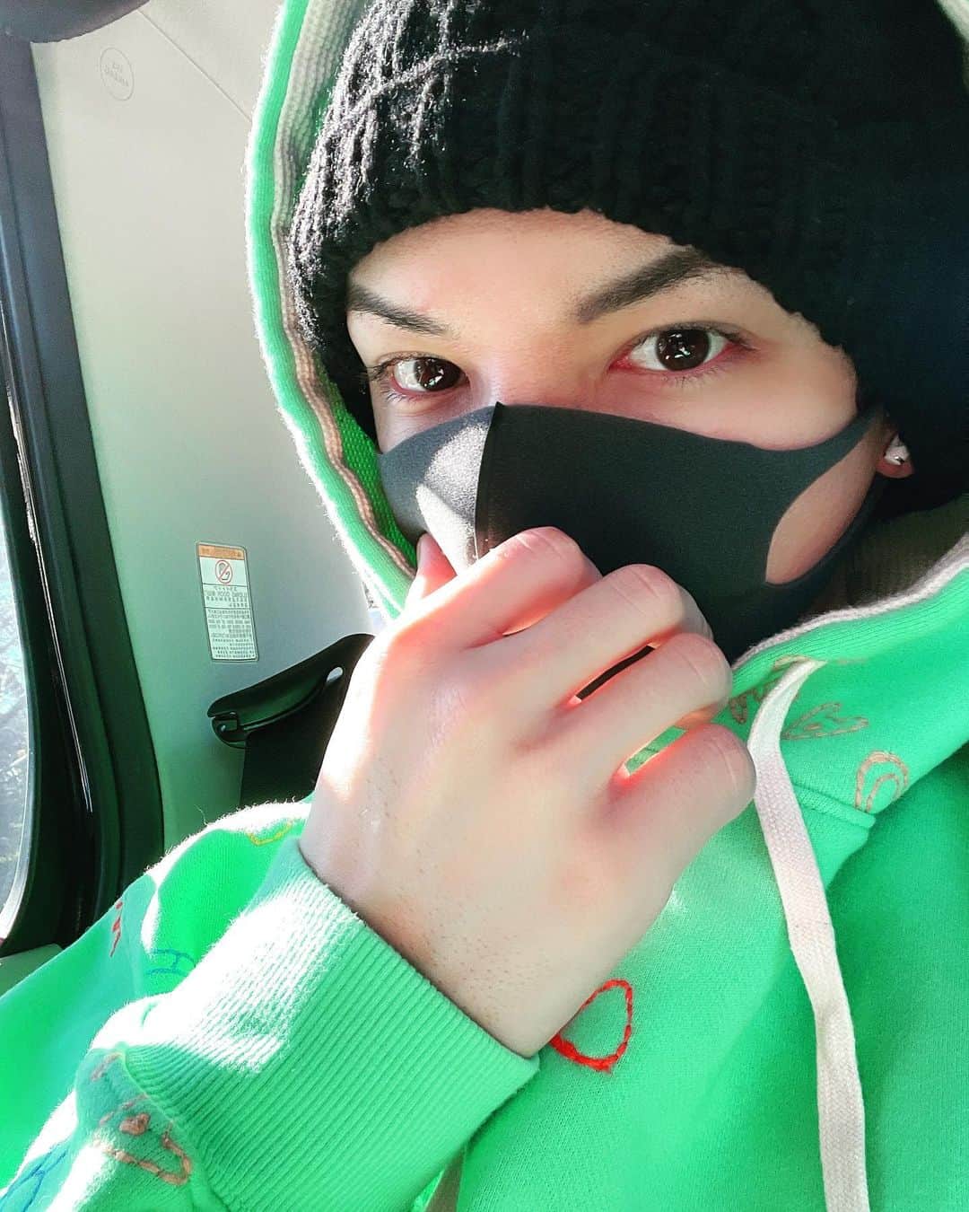 桐生レイラのインスタグラム：「・ ・ ・  これからインスタちゃんと更新出来るように頑張ろうかな…☺️  フォロワー増えないし最早最近減るんだよね（笑）  #ふぉろーみー」
