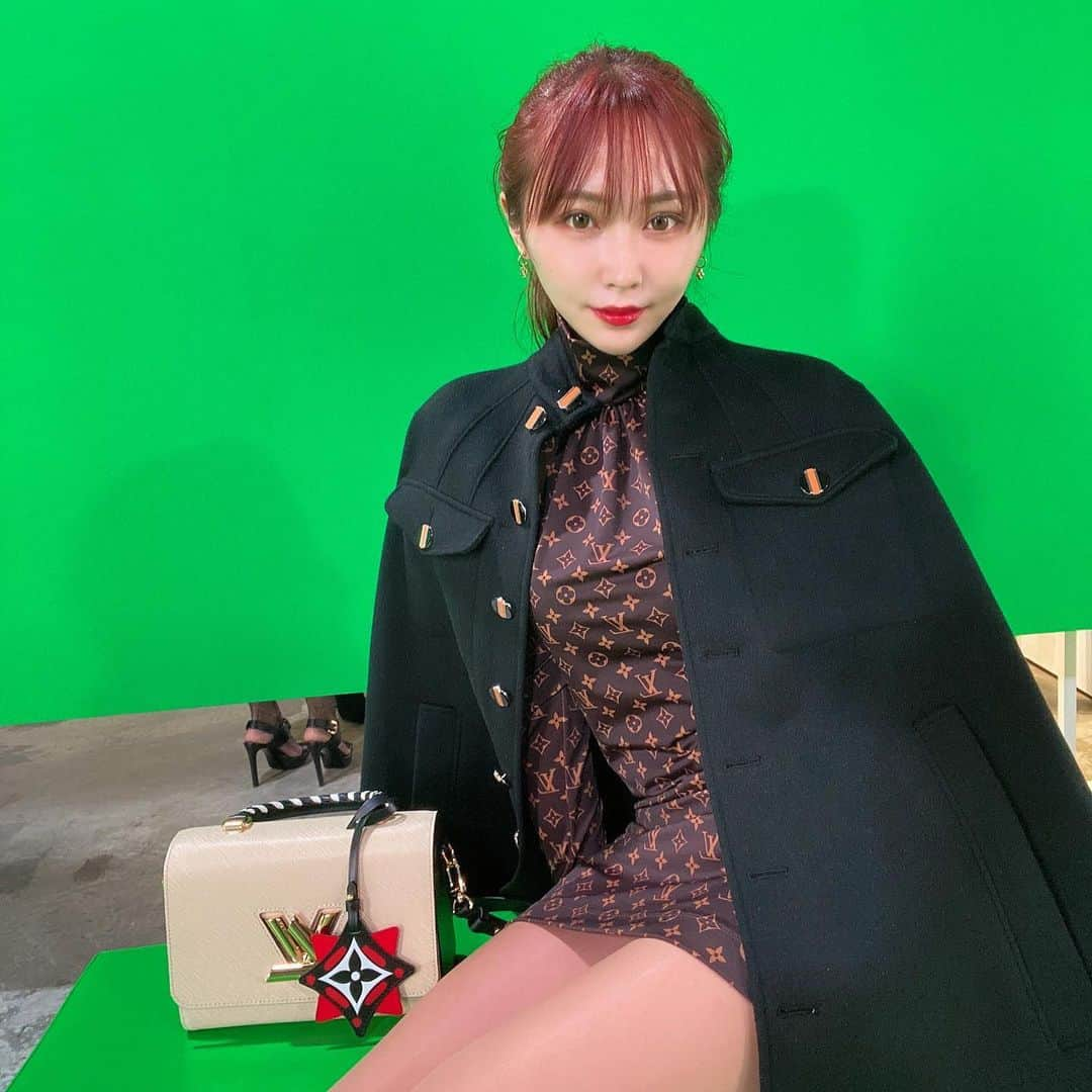 てんちむさんのインスタグラム写真 - (てんちむInstagram)「再投稿😌🌸 THANKS ❤️ Louis Vuitton ファッションショーにお邪魔しました😌」2月21日 8時39分 - super_muchiko