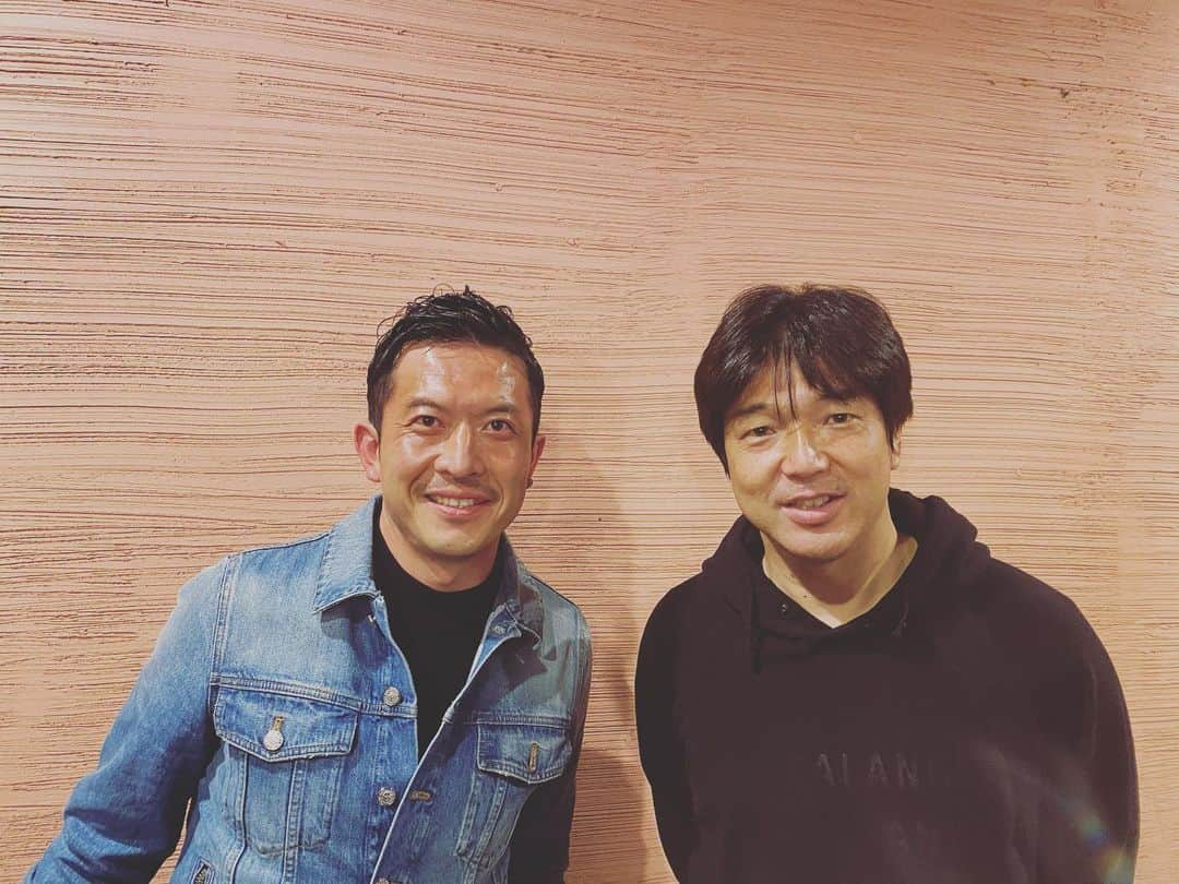 太田吉彰さんのインスタグラム写真 - (太田吉彰Instagram)「名波さん 短時間でしたが、 会えました。  ありがとうございました。  #名波浩  さん」2月21日 11時10分 - yoshiakiohta09