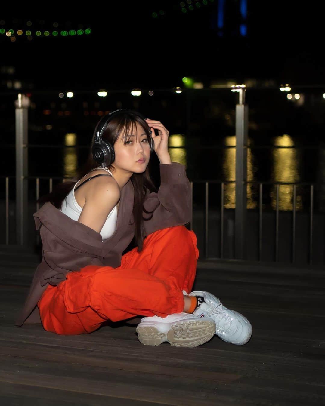 藤田早希のインスタグラム：「もう2月終わるね。春もうすぐ🌸 2021はもっと楽しくする！ 30代謳歌する！. . ☆☆☆☆☆☆☆☆☆☆☆☆☆☆☆. .  February is over.  Spring coming soon 🌸  2021 makes it more fun!  Enjoy in your 30s!. .  또 2 월 끝나는군요.  봄 곧 🌸  2021 더 재미!  30 대 구하려면!. . ☆☆☆☆☆☆☆☆☆☆☆☆☆☆☆. . . .  #ポートレート #ポートレート撮影 #photooftheday #photo_jpn #ootd #오오티디 #오오티티 #사징스타그램 . . . .」
