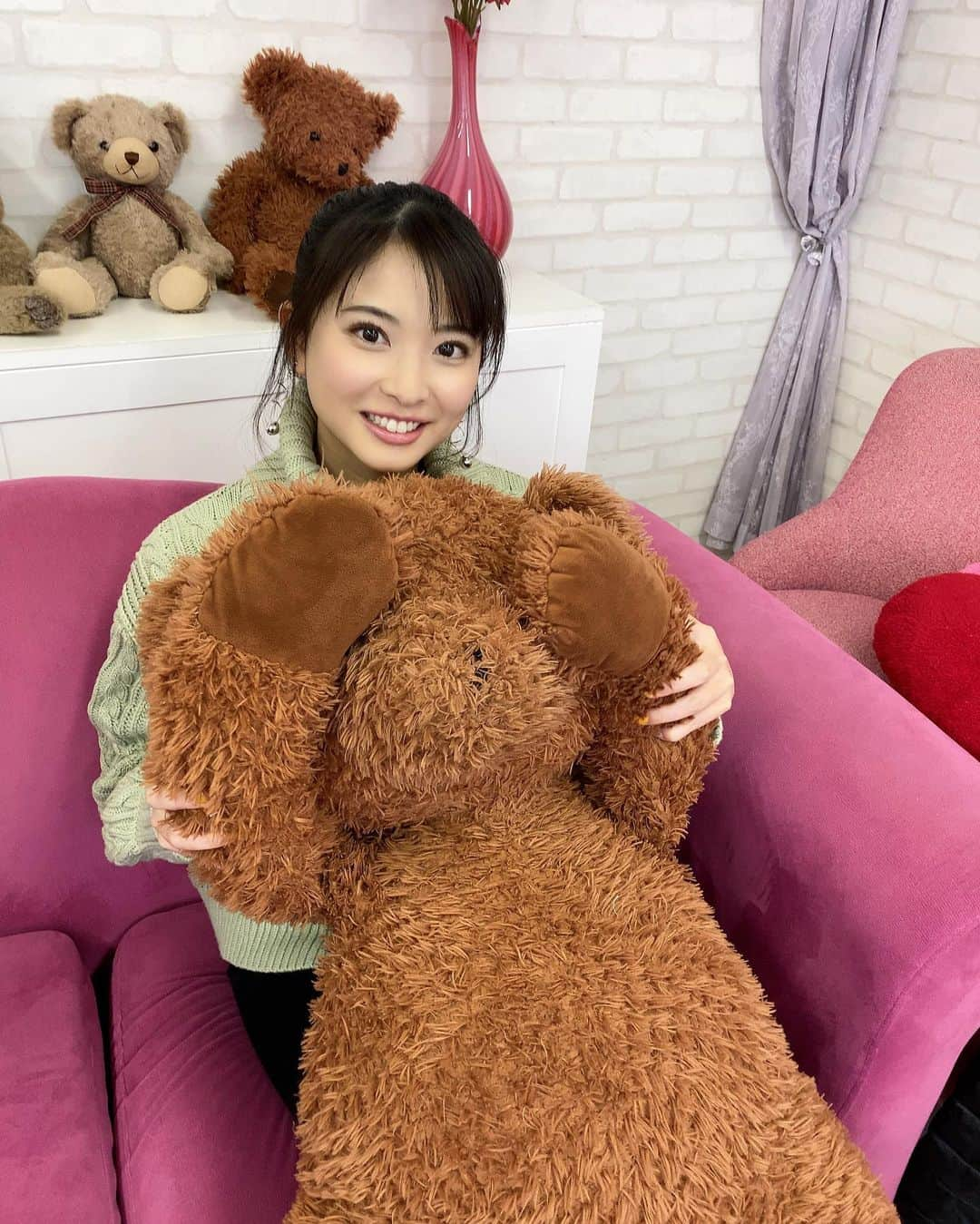 木下彩音さんのインスタグラム写真 - (木下彩音Instagram)「21歳になりました☺︎ いつも暖かいメッセージありがとうございます！すごく嬉しいです☺️  21歳はみなさんに良いお知らせがたくさんできるよう頑張りますので、引き続きどうぞよろしくお願いします🙇‍♀️💕」2月21日 13時21分 - ayane.kinoshita