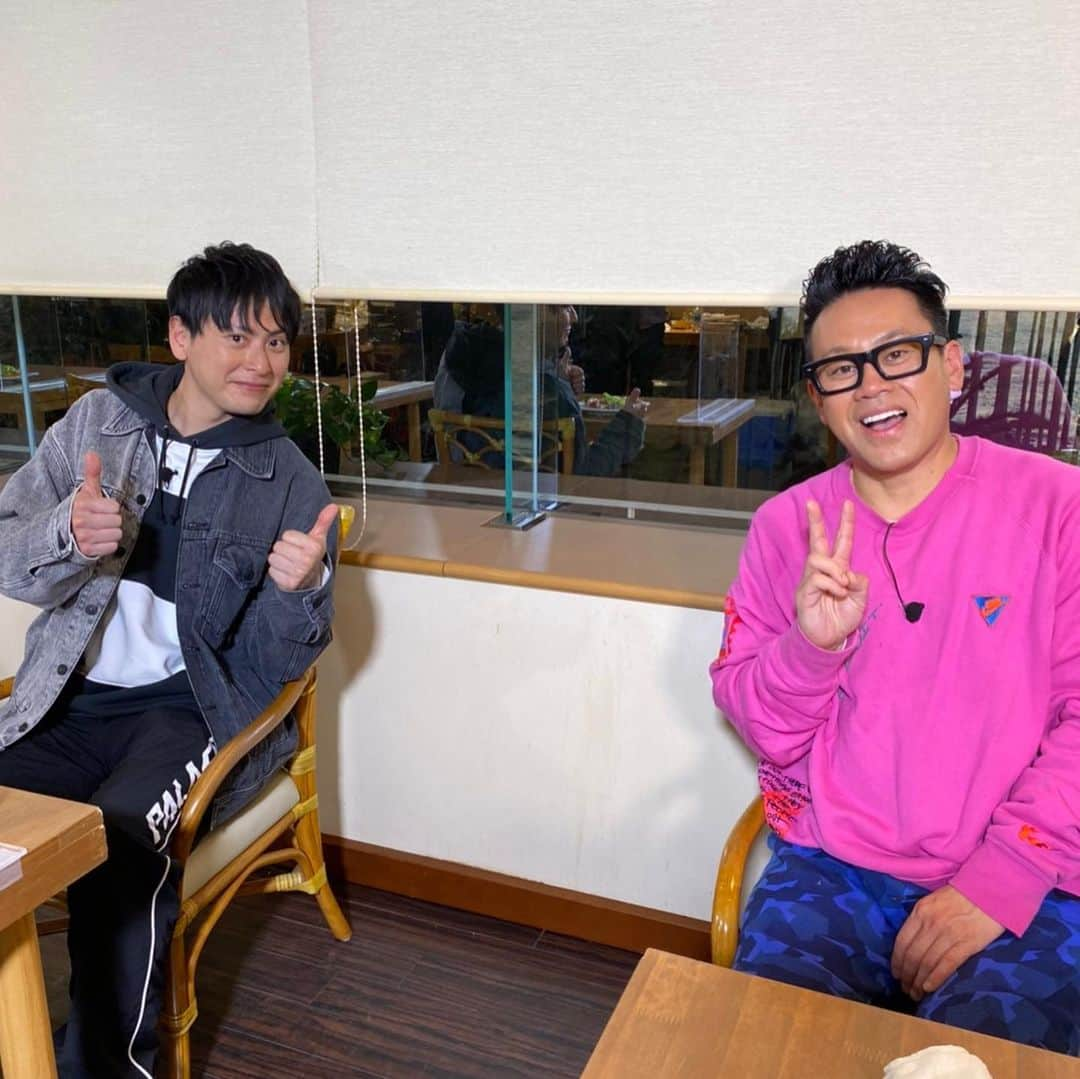 山下健二郎さんのインスタグラム写真 - (山下健二郎Instagram)「2/27(土)18:30-19:00 青空レストラン見てください🎣🎣🔥🔥🔥😆 #宮川大輔　さん #青空レストラン」2月21日 13時32分 - 3jsb_kenjiro_official