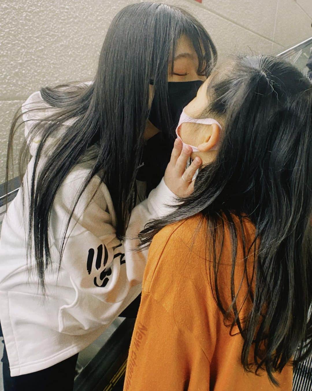 坂本愛莉さんのインスタグラム写真 - (坂本愛莉Instagram)「キス顔おブス子」2月21日 14時50分 - airi_sakamoto04