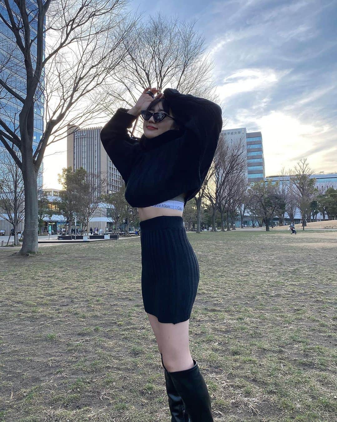 河崎みーなのインスタグラム：「봄이 왔나봐🤍 . .」