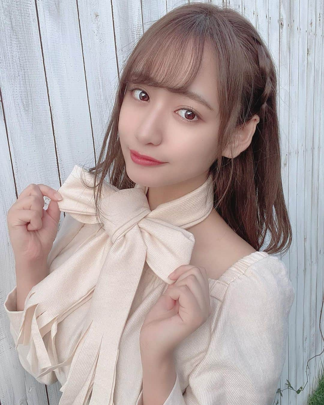 池田メルダさんのインスタグラム写真 - (池田メルダInstagram)「今日この服初めて着たんだけどすごく可愛くてお気に入り…❤︎ を寝る前に伝えてみました！それだけです寝ます！おやすみなさいだー🥤」2月22日 0時57分 - meruda__ikeda