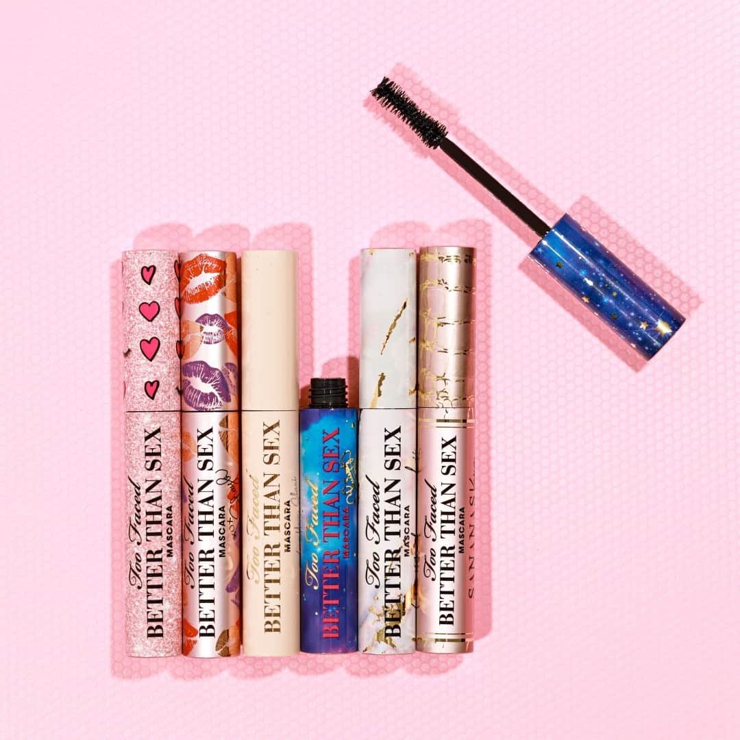 Too Facedのインスタグラム：「Give your lashes the length and curl they deserve! 😍 Our Better Than Sex Mascara volumizes, lifts, & coats every little lash, every time! #toofaced #betterthansex」