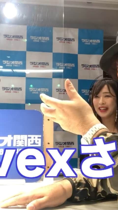 Fujikoのインスタグラム：「ラジオ関西📻  聞いて頂いてありがとうございます💓  裏側をYoutubeにも公開予定です😣♥️お楽しみに✨  それにしても Shinji Pさんの応援愛、凄いパワー🤣✨もっともっと頑張りたい😣 こんなに応援してもらえて光栄です😂♥️  ありがとうございます❣️❣️❣️  聞いて頂いた皆様ありがとうございます✨✨✨」