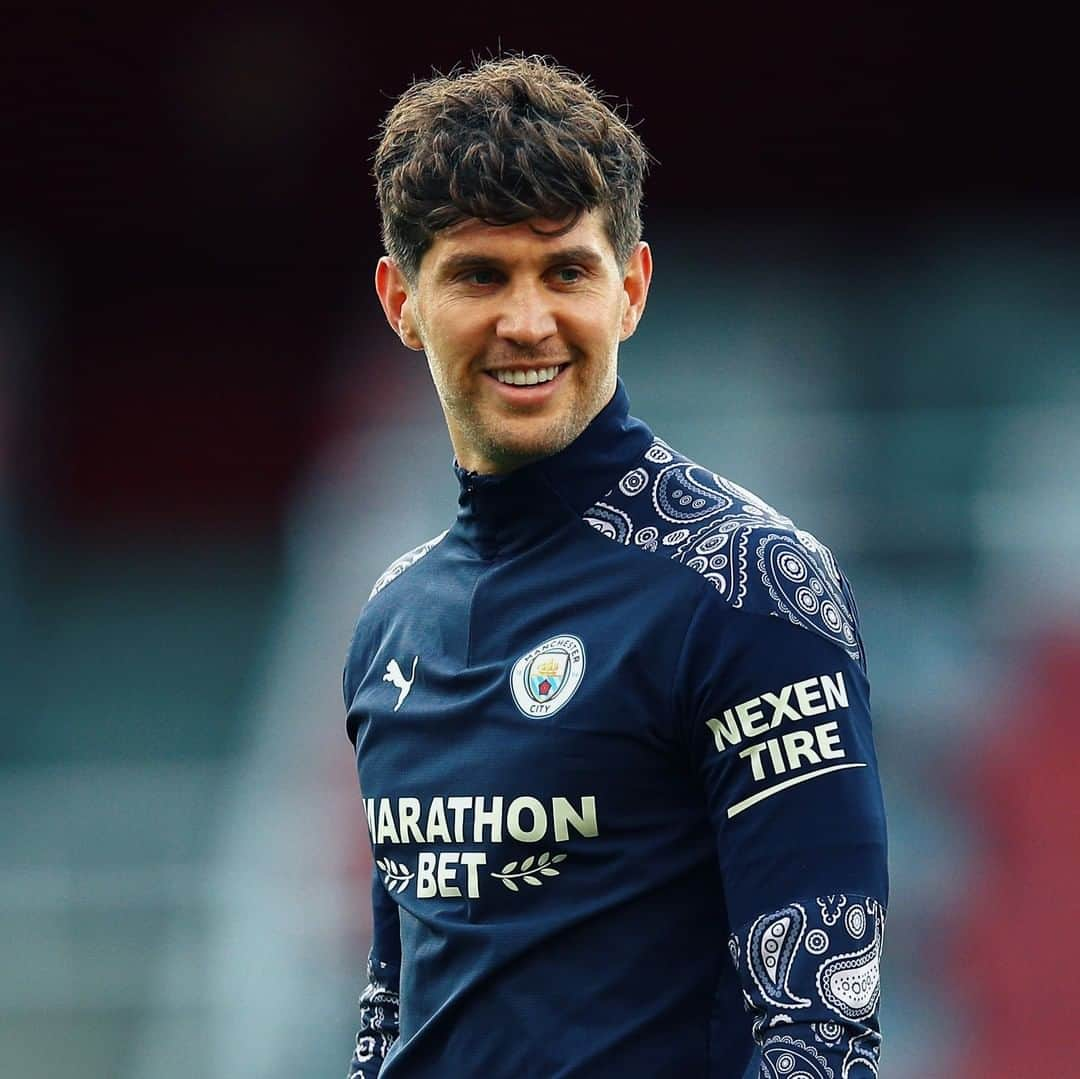 マンチェスター・シティFCさんのインスタグラム写真 - (マンチェスター・シティFCInstagram)「Appearing for the 1️⃣0️⃣0️⃣th time in the @premierleague for City! @johnstonesofficial 🙌 #mancity」2月22日 1時10分 - mancity