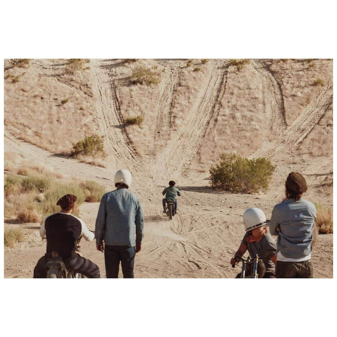 ジェイソン・モモアさんのインスタグラム写真 - (ジェイソン・モモアInstagram)「THE DEFIANT ONES  @brianandrewmendoza  @on_the_roam  @RedDigitalCinema  @madeworn @harleydavidson   Editor @chrissyrabe  Shot By :  @odeumfilms.tv @da_bray  @bluetodd  Drones  @da_bray @therobertthomasproject @learmiller   Photos by  @stockezy @_ohhhsnap @Deanchoochlandry @sumnerdilworth @boazkroon  Locations :  @rimrockranch @skylight  @55parkplaces  @noworrieschefs  Riders :  @terry_madden @toddstopera  @bluetodd @niccollie @ericdean @snakedumpster @large_hands_grant @bttw @wordisjustaword @factoryfilms @thefrozenfewofficial @yeoleghost  @knucklebuster1939  @50el_nick  @antisocial83 @cyclemos @briancharles_85  @briancannon  @sushi_thefreewheeler  @desoucey  @joshkohn77  @v.l.aura  @seanbrayton @blackhorsecycle  @jonathanariley   Color @nick__metcalf @mill_ny Mix @decibelny Music @benchetrit_small_music  special thanks to  blaine halvorson  Steven Constancio @mananalu.water  @caldercrisis @wfn_3 @jj_tribe  @imacleigh @that_guy_with_the_bikes @johnwhite81 @freewheelers_and_company Michael Rintoul   Shot On:  @RedDigitalCinema  @leicacamerausa @leitzcine   #HarleyDavidson #ShotOnRed #Leitzcine #Thefrozenfew」2月22日 1時46分 - prideofgypsies