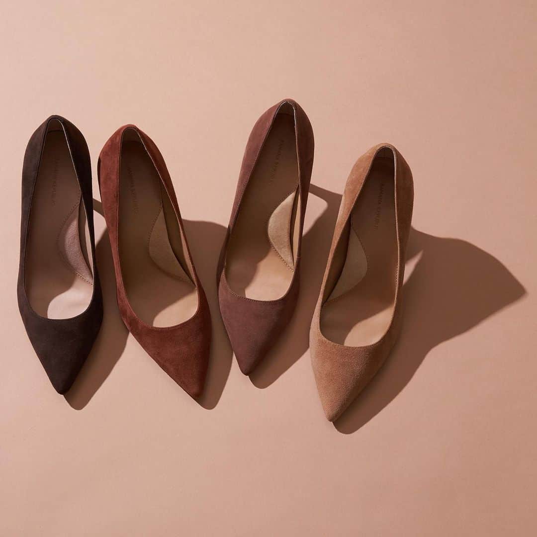 Banana Republic さんのインスタグラム写真 - (Banana Republic Instagram)「Heel empowered in our Madison 12-Hour pump. Designed to support you with every step, now available in your favorite hue. #TrueHues」2月22日 2時04分 - bananarepublic