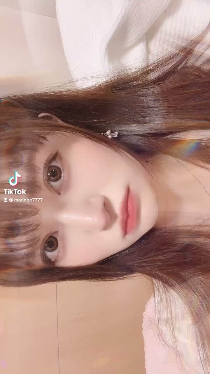 のインスタグラム：「家まで送ってもらいたいの。。(,,• •,,)♥  #tiktok #すでに家  #ヒートテックでごめんなさい #フォローしてね  @maringo7777」