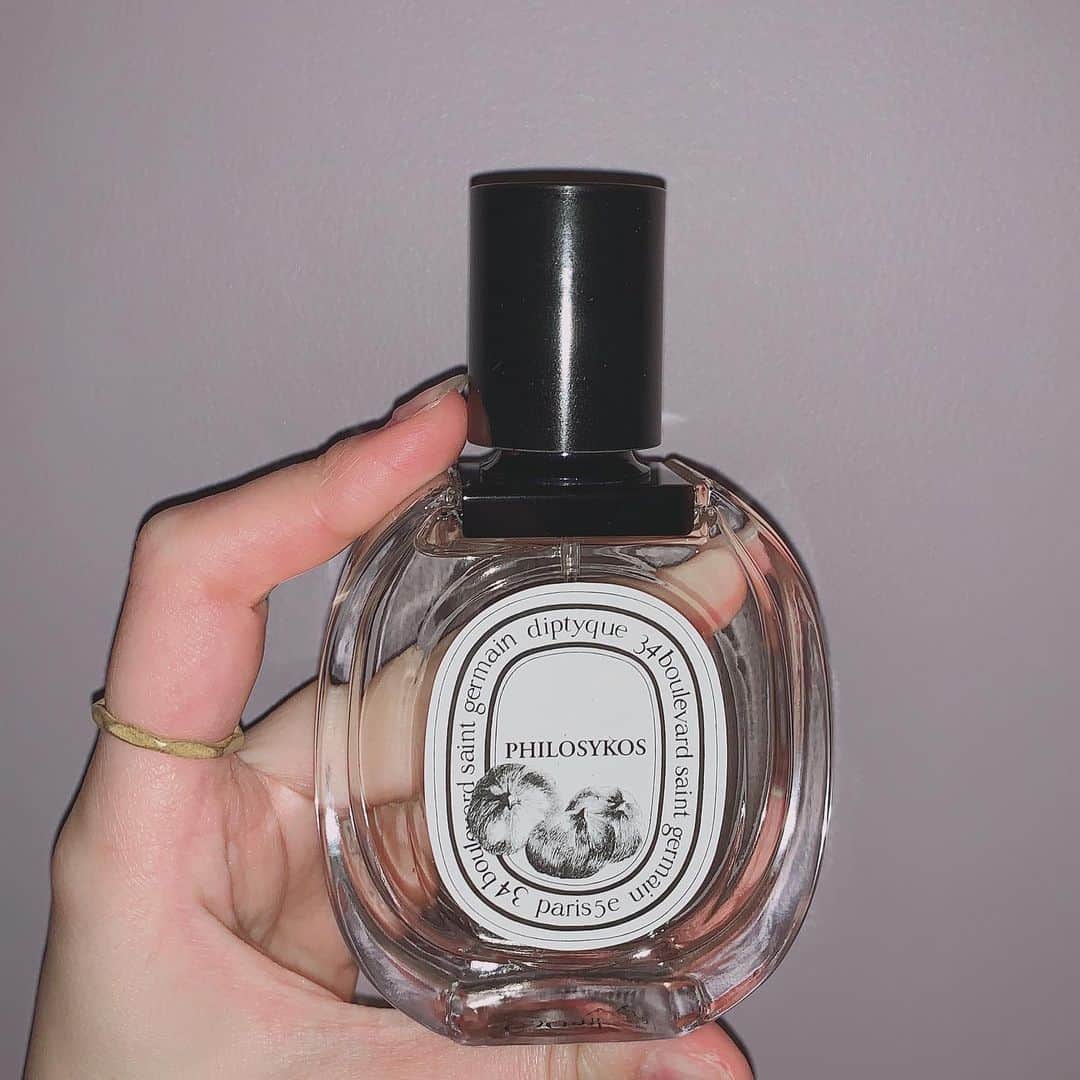 三戸セリカのインスタグラム：「#diptyque #philosykos」