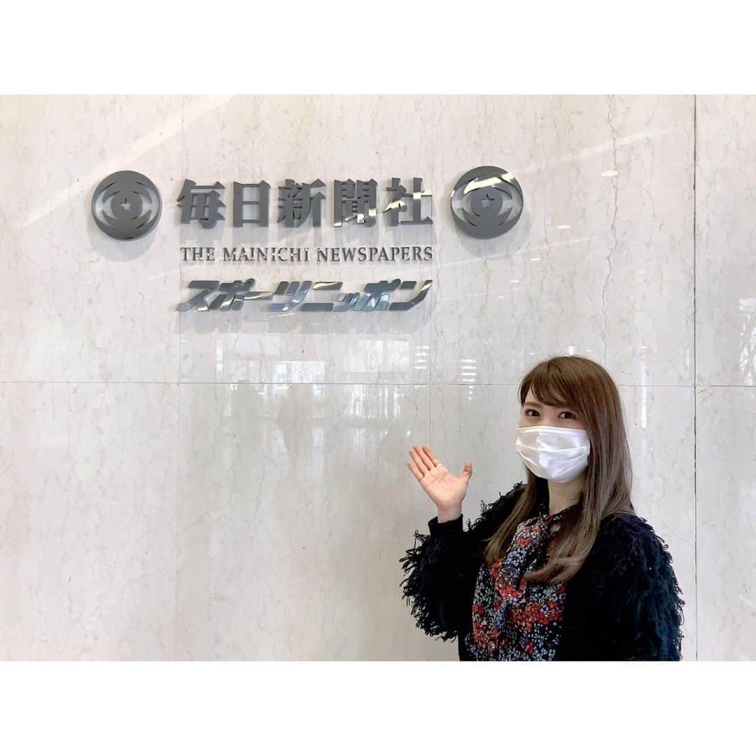 おかゆのインスタグラム：「📰🎙📕🚄💨🌈 . 先日の大阪弾丸キャンペーン オフショット📸 . 毎日新聞さん、月刊カラオケファンさん、 Hayariuta.jpさん、カラオケ伝言板+さん、 ラジオ大阪さんでお仕事でした☺️💐 . お世話になりました皆様、 本当にありがとうございました！🌈 またゆっくり大阪にも伺いたいです🐶❤ . 掲載日や放送日が分かりましたら また改めてお知らせします🤗 . #おかゆウタ #おかゆウタカバーソングス #大阪キャンペーン #毎日新聞 #月刊カラオケファン #hayariuta #カラオケ伝言板 #ラジオ大阪 #singersongwriter #oosaka」