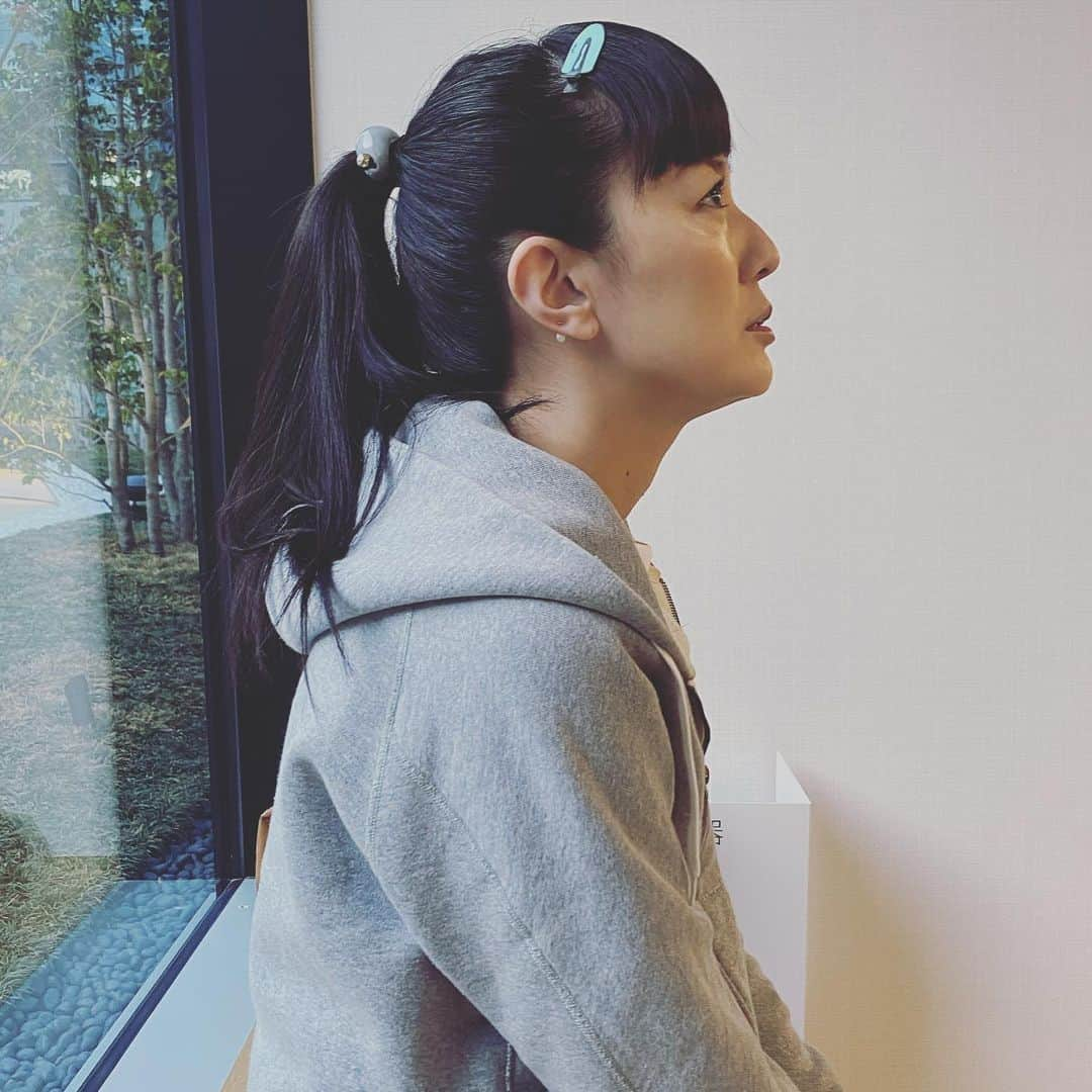 板谷由夏 さんのインスタグラム写真 - (板谷由夏 Instagram)「ロケ三昧、眠気ざんまい、春近し 頭の中は、ロケ終わりの生ビアーのこと」2月21日 18時19分 - yukaitaya