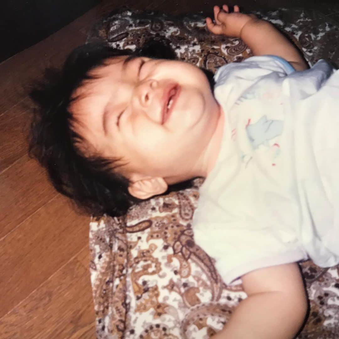 本田剛文さんのインスタグラム写真 - (本田剛文Instagram)「今日は母ちゃんの誕生日なので！ 子ども本ちゃん総集編です。  #誕生日 #おめでとう #子ども #幼少期  #キッズモデル #心 #ねじ曲がる前 #ボイメン」2月21日 18時35分 - boymen_honda