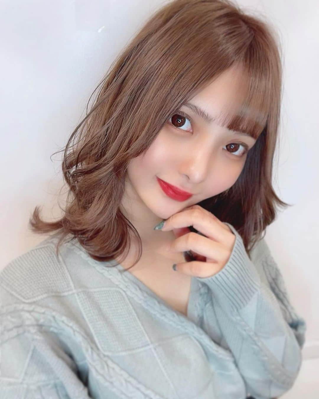 菅野芹那さんのインスタグラム写真 - (菅野芹那Instagram)「エクステ撮って髪の毛トーン落とした🥰❤️ @ryo.kimura.0613 さんありがとうございました✨  トリートメントで髪の毛も サラッサラ✨」2月21日 18時51分 - serina_chan_17