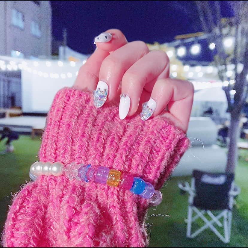 夏目璃乃さんのインスタグラム写真 - (夏目璃乃Instagram)「・ ・ 可愛いブレスレットも作ったの⸜❤︎⸝‍ ・ #夏目璃乃 #rinonatsume #ブレスレット  #ビーズブレスレット  #下北沢」2月21日 19時14分 - natsume_rino
