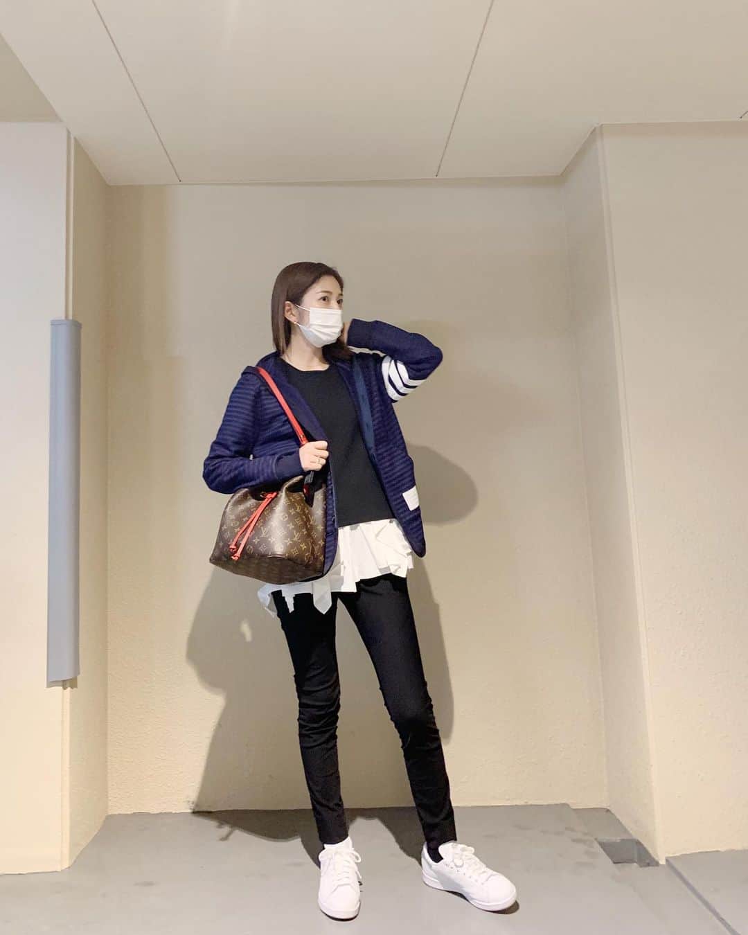 宇井愛美のインスタグラム：「今日は娘の学校のお買い物を色々してきました😊❣️ . . . . . .  @u.m.t.j にも載せます🌿 . . .」