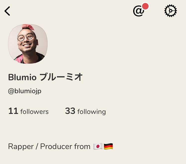 Blumio（ブルーミオ）のインスタグラム：「Follow me at CLUBHOUSE 😘😊🙏  まだよくわかんないけど楽しそう」