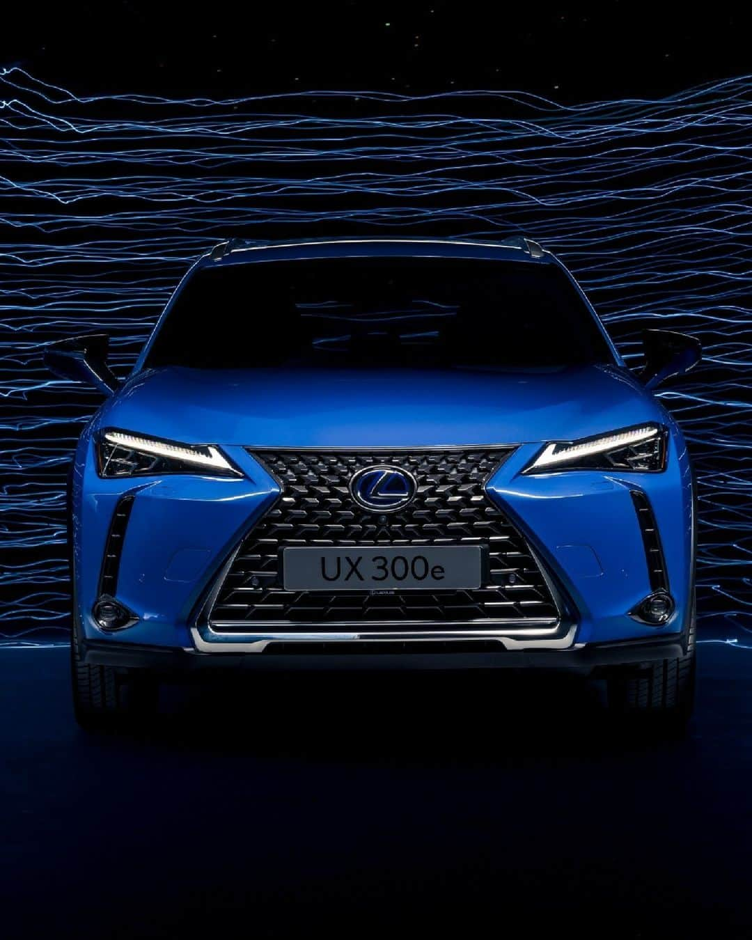 Lexus UKのインスタグラム：「Emotionally charged. New all-electric #LexusUX 300e.」