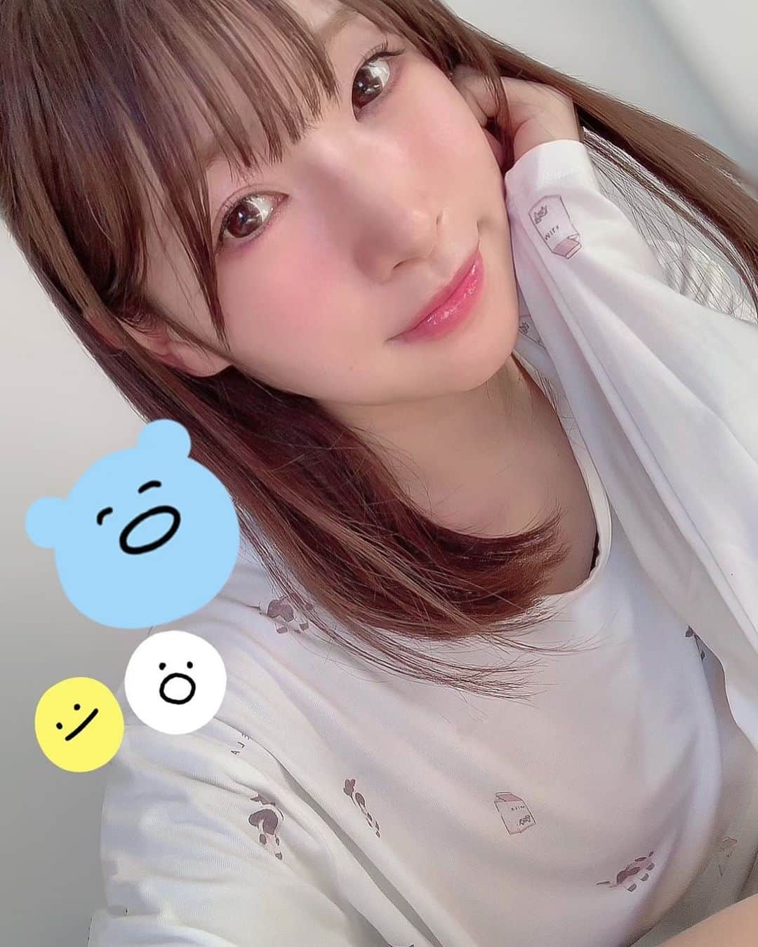 日比ゆりのインスタグラム：「✩ うしパジャマかわいい(^｡^)♡ . #gelatopique #japanesegirl #selfie #girl #instagood #셀카 #粉我 #🐄 #🥛 #💓」