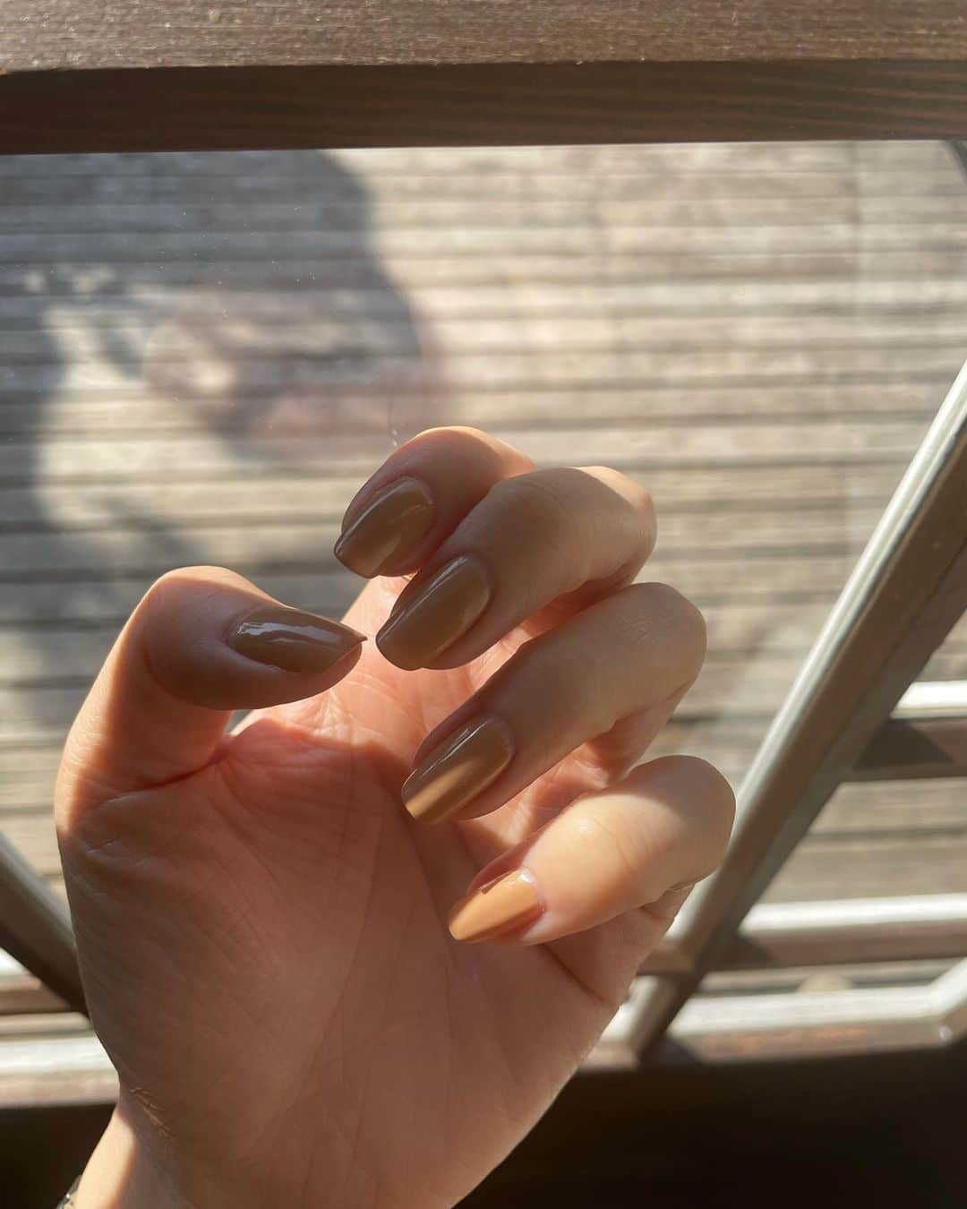 まつだみらいさんのインスタグラム写真 - (まつだみらいInstagram)「最近🌷  nailは 1枚目melt 4枚目lace 5.6.7枚目tan です💅」2月21日 19時39分 - mira0911