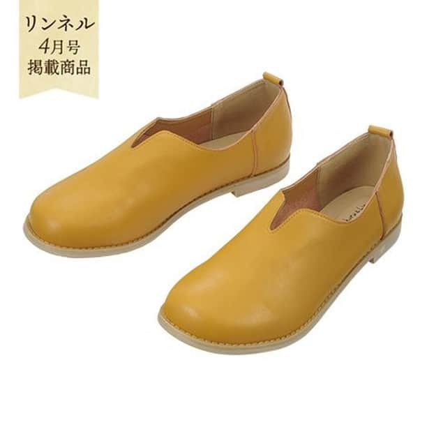 シャンブルオフィシャルさんのインスタグラム写真 - (シャンブルオフィシャルInstagram)「＼告知　2/23（火）より販売／  雑誌リンネル編集部とシャンブルが共同開発するtsukuru&Lin.  おでかけもおうち時間も。 春を迎えるtsukuru&Lin.の服。  ピンタックがロマンチックなワンピースは、胸元の切り替えでスタイルよく着られるアイテム。 ベルギーリネン素材で、パールのピアスを合わせれば、たちまちキレイめなスタイルへ。  ワンピース　576-0662他　本体3,990円（税込4,389円） 靴　　　　　665-2704他　本体2,390円（税込2,629円）  ＊谷川瀬店への入荷はございません。  #シャンブル #chambre #tsukuruandlin #ツクルアンドリン #プチプラ #プチプラアイテム #プチプラコーデ #トレンドコーデ #プチプラファッション #リンネル #リネン素材 #ベルギーリネン #リネンワンピース #ピンタックワンピース #春服 #春色 #春コーデ #シンプルコーデ #リラックス #リラックスコーデ #キレイめコーデ #キレイめ #きちんと見え #おうち時間 #おうち時間を楽しむ #おうちコーデ #お出かけ #お出かけ服 #お出かけコーデ #春ワンピース」2月21日 20時00分 - grchambre
