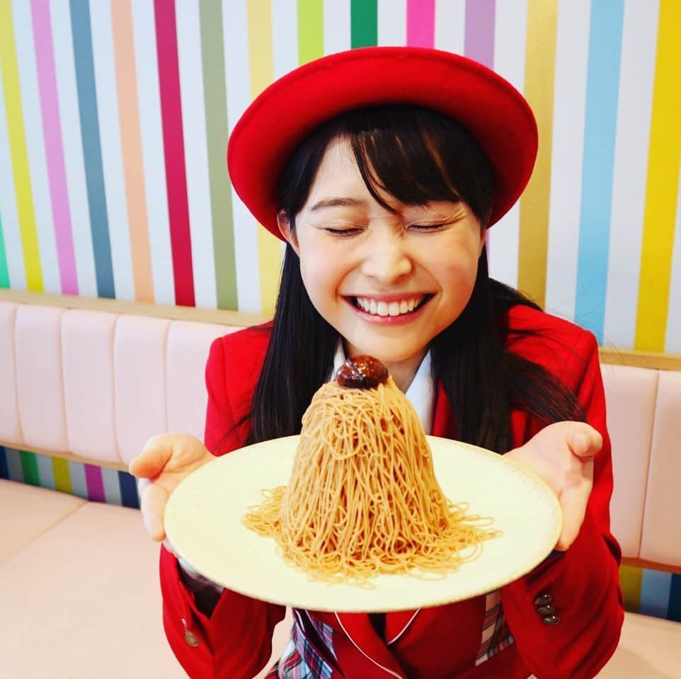 フジテレビ「もしもツアーズ」さんのインスタグラム写真 - (フジテレビ「もしもツアーズ」Instagram)「🌈もしもツアーズ🌈 今週のもしツアは 最新サービスが光る！ 渋谷ヒカリエツアー✨✨  美味しすぎて💖 収録終わってからも もぐもぐしていた ナギ〜😋 皆さんも是非 召し上がって下さい！！！ の瞬間激写です😆  #もしツア #平井理央 #キスマイ #二階堂高嗣 #kismyft2  #平祐奈 #渡邊渚 #フジテレビアナウンサー #渋谷ヒカリエ #生搾りモンブラン  #ばえ #絶対美味しいやつ😋」2月21日 20時11分 - moshitsua_official