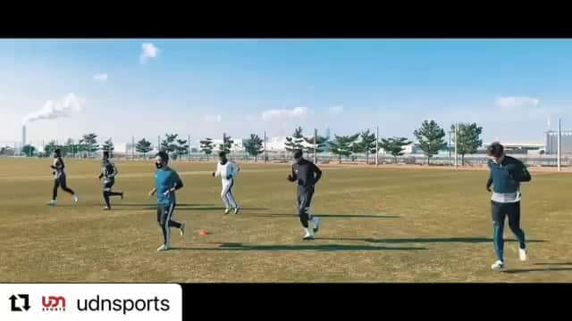 清武弘嗣のインスタグラム：「いい準備を👍  #Repost @udnsports with @make_repost ・・・ . ついに来週!!2021シーズン開幕❗  サッカーを通じて大きな夢や感動を皆様へ伝えるべく選手達も取り組んで来ました。  特別な1年になるであろう2021年。  今シーズンも UDN SPORTS 所属選手へのアツい応援宜しくお願い致します📣  UDN SPORTSホームページでは、選手のプロフィールも公開中!! 選手との意外な共通点も見つかるかも😳 ぜひ、アカウントプロフィールからチェックしてみて下さいね🙌  @kiyotake_hiroshi_official @hotaru10_official @takahiro_ohgihara_official @kota_mizunuma @kobayashi_yuki0718 #udnfoundation  #udnsports #udn #udn2021 #社会貢献 #Jリーグ #Jleague #J開幕 #Jリーグ開幕 #2021のヒーローになれ #football #フットボール #soccer #サッカー #夢 #感動 #笑顔 #サポーター #ファン #応援 #soccerlife #サッカーライフ #⚽」