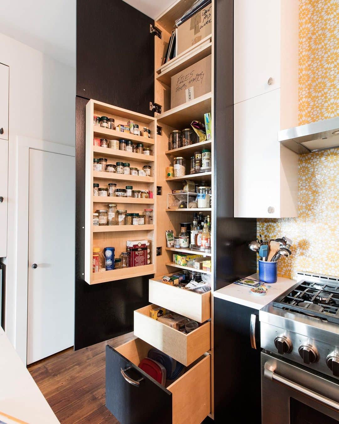 Sweeten Homeのインスタグラム：「Is it possible to create more storage in a smaller footprint? Absolutely! This renovator made sure there was a dedicated space for everything with a full-length pantry with drawers, shelves and a mounted spice rack 🌶」