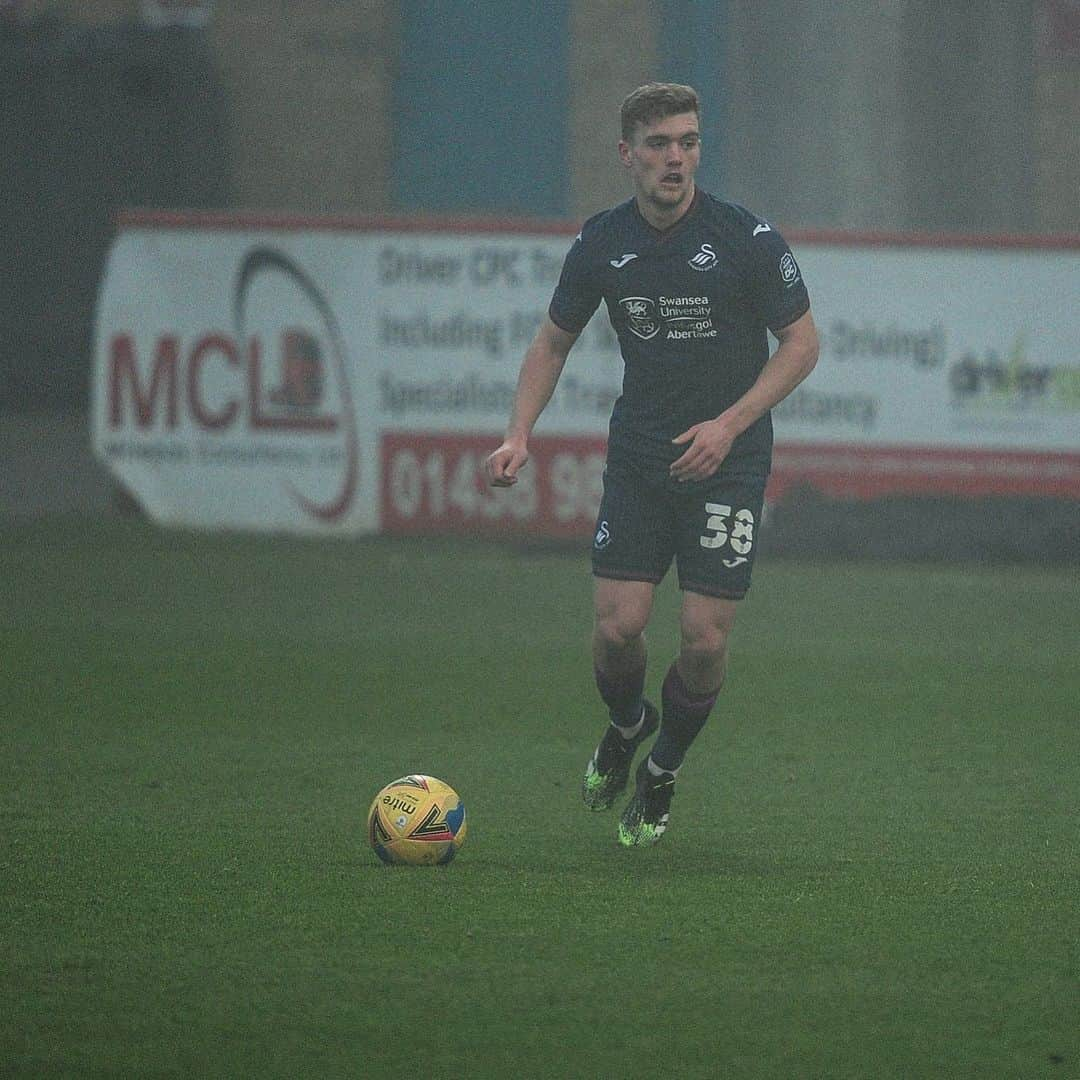 スウォンジー・シティAFCさんのインスタグラム写真 - (スウォンジー・シティAFCInstagram)「✍️ Swansea City defender @cjevs_2 has joined @waterford_fc on loan for their League of Ireland Premier Division campaign, subject to international clearance.  All the best, Cam!」2月21日 21時03分 - swansofficial