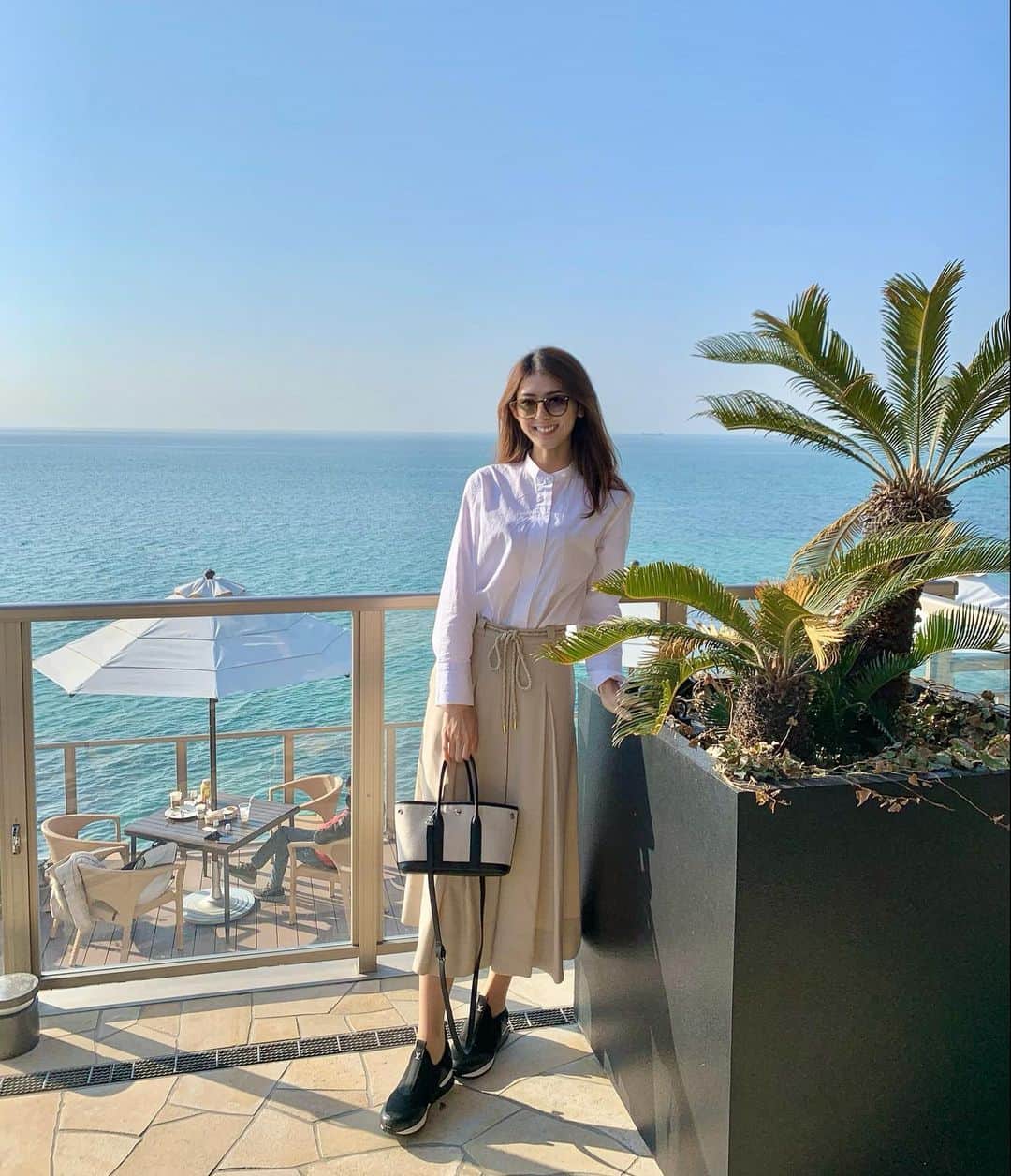 井上麻衣さんのインスタグラム写真 - (井上麻衣Instagram)「淡路島にある 幸せのパンケーキ🥞  景色最高💕 夏は暑すぎてテラスは🙅‍♀️ 今くらいがちょうど良い🙌  . . . . #pancakes #awaji#awajishima  #パンケーキ#しあわせのパンケーキ  #幸せのパンケーキ #幸せのパンケーキ淡路島  #淡路島#淡路島グルメ #カフェ」2月21日 21時41分 - mai_inoue