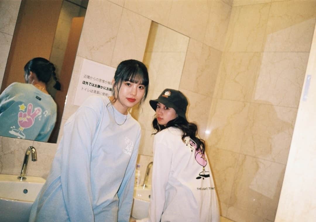 Block.fmのインスタグラム：「YonYon、イギリス発ブランド・SILAS @silasandmariajp とのコラボグッズをリリース。オフィシャルファンサイトもオープン。⁠ ⁠ キャラクターデザインは福岡を拠点に活動するグラフィティアーティスト・LURKが手掛けた。⁠ ⁠ link in bioからゲット」