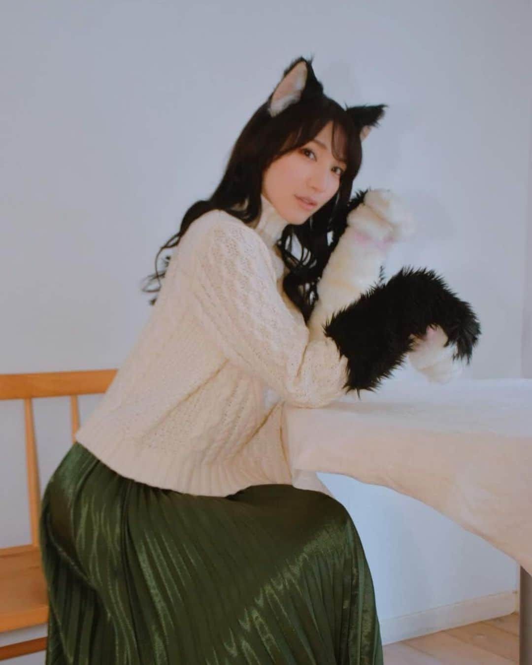 LOPEさんのインスタグラム写真 - (LOPEInstagram)「お姉さんは猫でした🐈🐾 お世話してね🐟  #猫耳 #撮影 #モデル #撮影会 #コスプレ #model #japanesegirl #cosplay #coser #角色扮演 #粉我」2月21日 22時20分 - lopechante
