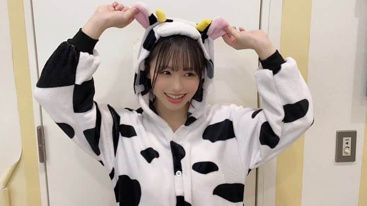 佐藤佳穂さんのインスタグラム写真 - (佐藤佳穂Instagram)「ぎゅぅ🐄🍼」2月21日 22時50分 - biosato_3