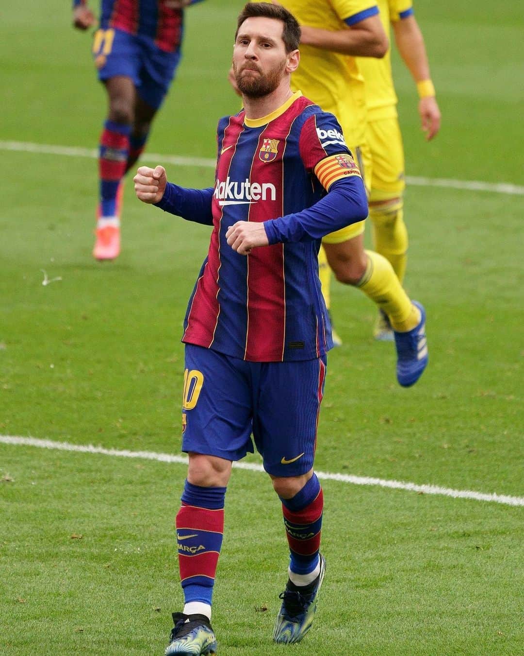 LFPさんのインスタグラム写真 - (LFPInstagram)「💪🏻 @leomessi 💙🔝❤️  #Messi #Barça #BarçaCadiz #LaLigaSantander #LaLiga」2月21日 22時50分 - laliga