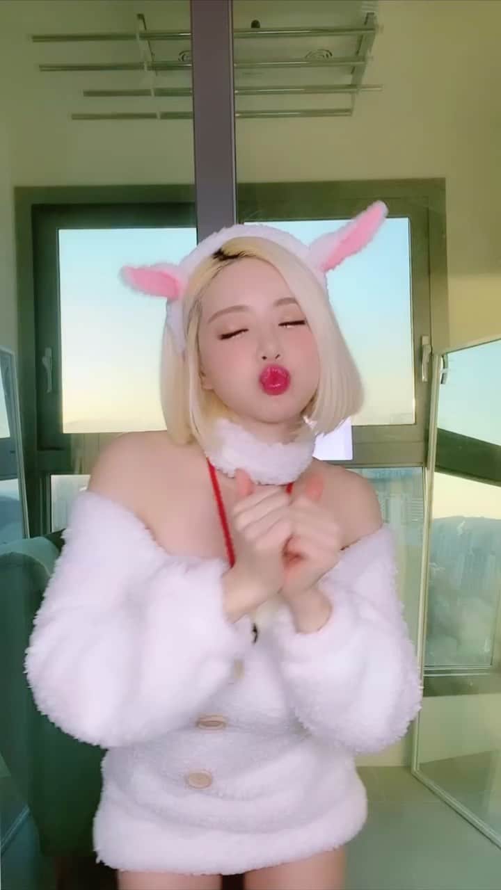 Dj Sodaのインスタグラム：「소쿠란보 어때?😝💕 #사쿠란보  #sakuranbo 💖 #さくらんぼ」