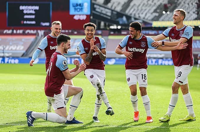 ジェシー・リンガードさんのインスタグラム写真 - (ジェシー・リンガードInstagram)「Hammer Time ⚒️ Big Derby Win 🕺🏾🎺🥁🎸 #JL11NGZ #COYI」2月21日 23時10分 - jesselingard