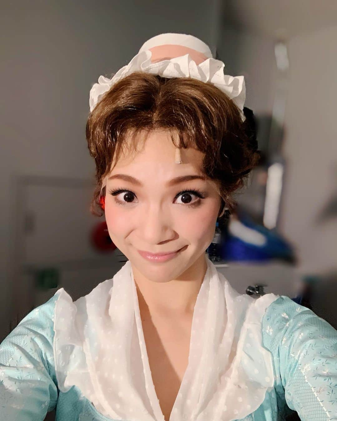 島田彩さんのインスタグラム写真 - (島田彩Instagram)「🇫🇷 「マリー・アントワネット」 東京公演、無事千秋楽を迎えました。 こんな状況下、劇場に足を運んでくださった皆様、そしてご声援くださった全ての皆様。本当にありがとうございました。  とりあえず、一旦放心。  まだ大阪公演へと続きます。 気を引き締めてがんばります。  #マリーアントワネット　#MA」2月21日 23時37分 - madashimadamada