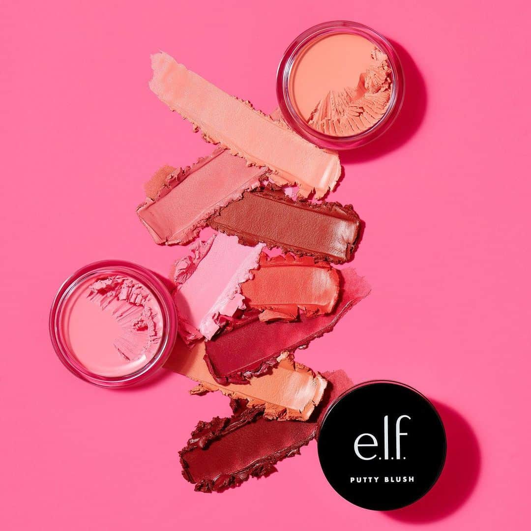 e.l.f.さんのインスタグラム写真 - (e.l.f.Instagram)「We're blushing ☺️ Putty Blush is a lightweight, cream to powder blush infused with argan oil and vitamin E 💗 Apply with our Putty Blush Brush for easy, flawless application!   Tap to shop for $6 🥰 #eyeslipsface #elfingamazing #elfcosmetics #crueltyfree #vegan」2月22日 0時01分 - elfcosmetics