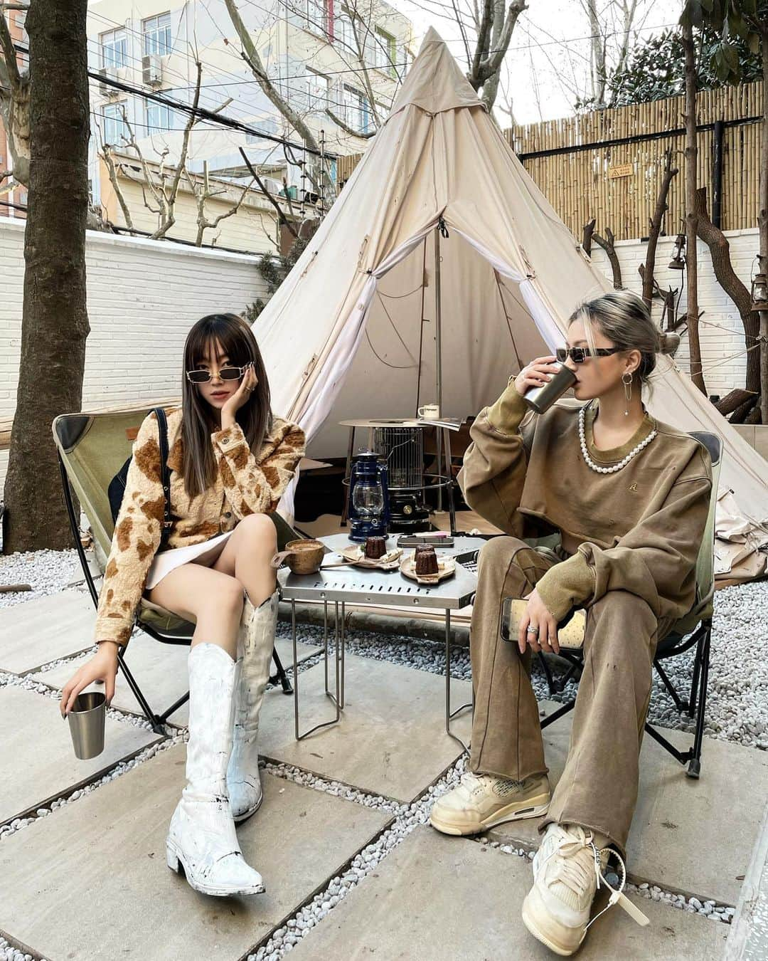 チン・インヒさんのインスタグラム写真 - (チン・インヒInstagram)「🌲⛺️🐱 #camping #campingout #campingweekend」2月22日 0時26分 - chininhi