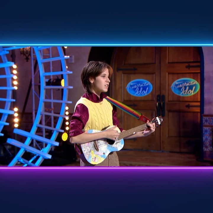 American Idolのインスタグラム：「We love you, @acehasstiles, and can’t wait to hear your voice again! 😍🧦😍 #AmericanIdol」
